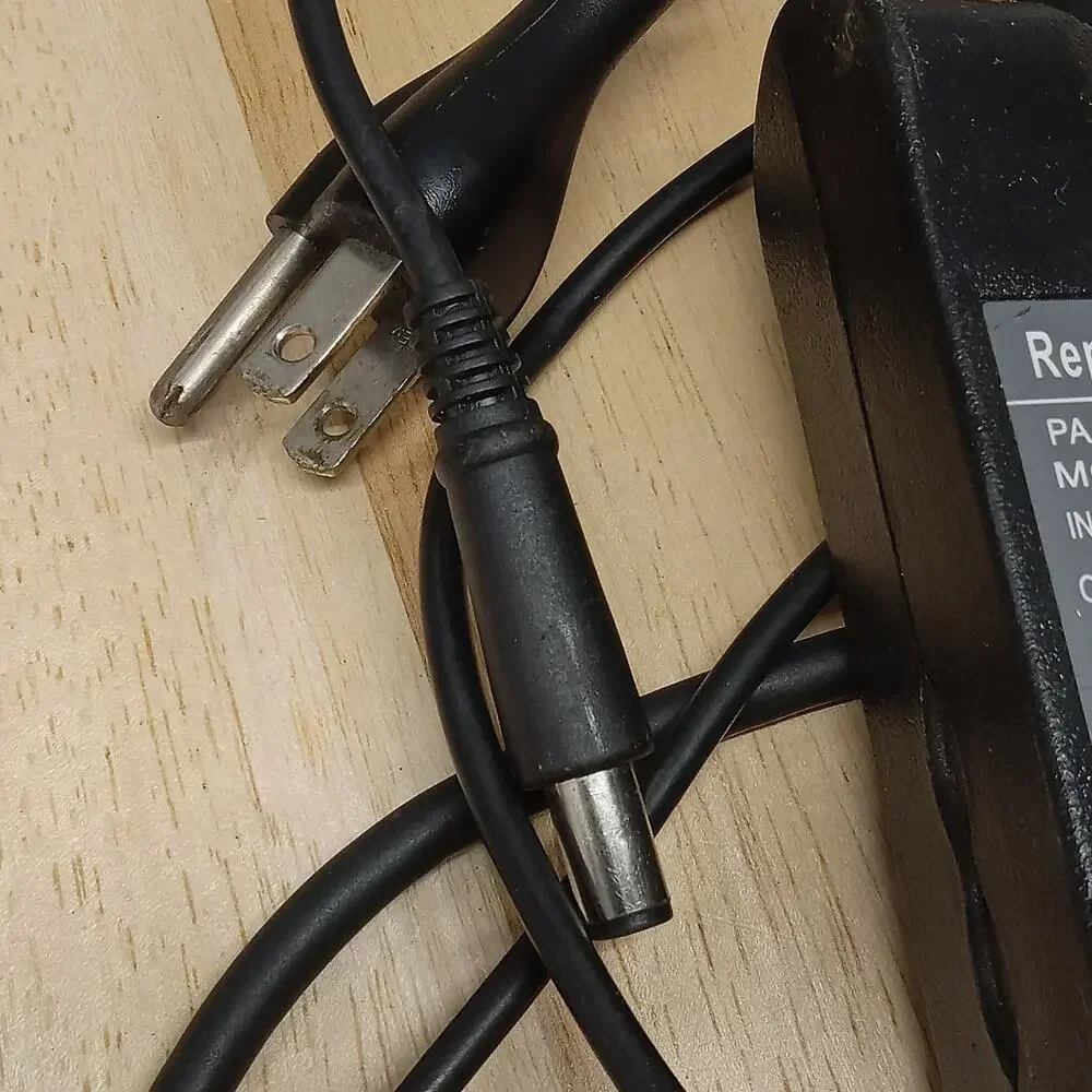 Replacement AC Adapter PA-10 Family 19.5V 100-240V 2.5A
